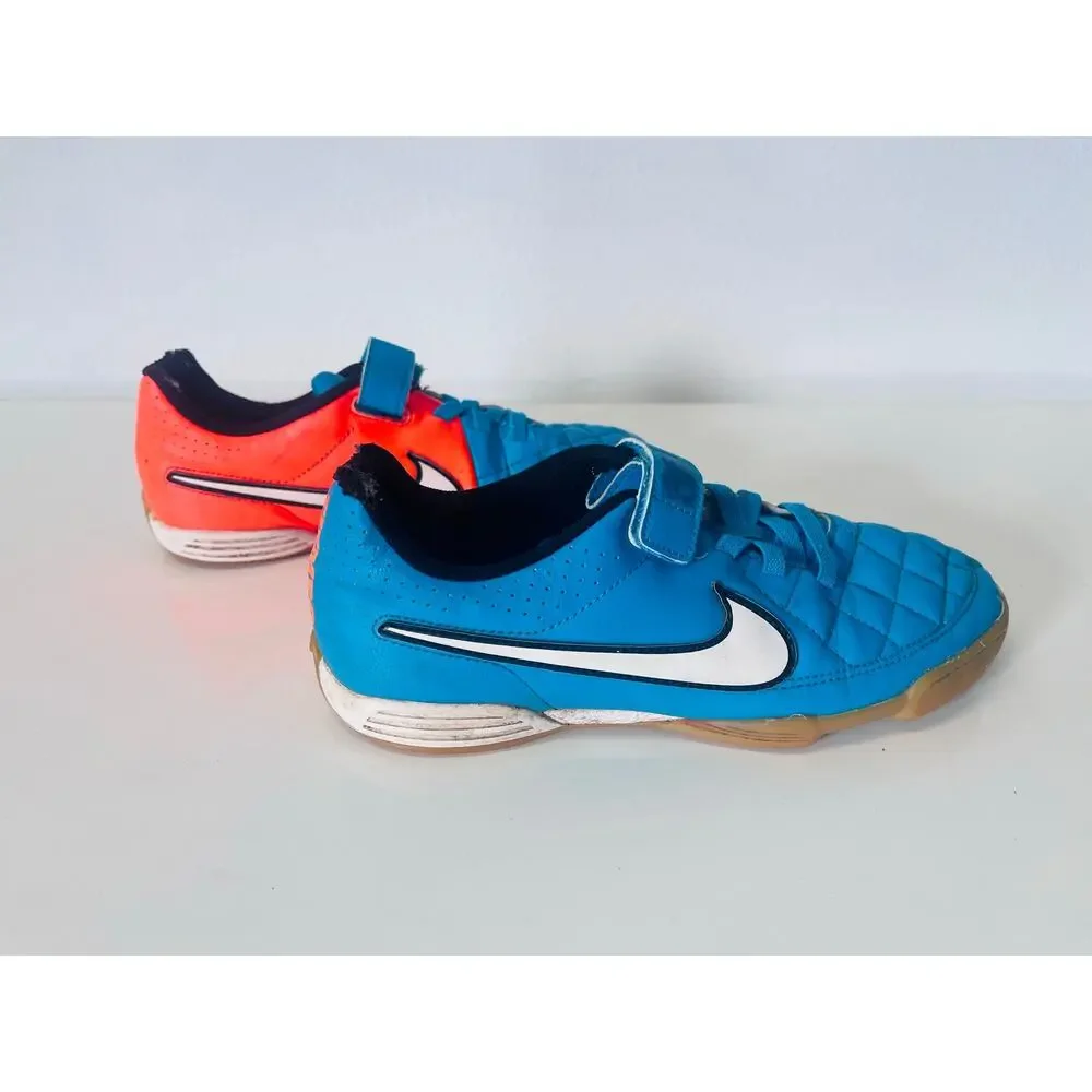 Nike Authentic Jr Tiempo V4 Indoor Soccer Shoes Size 4.5Y